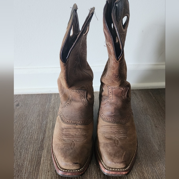 *SOLD* ARIAT Roughstock Boots Mens Leather Size 7.5D Style: 10002227 - Picture 3 of 8